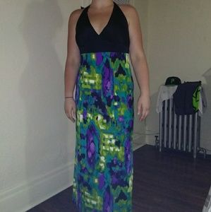 Wet Seal halter MaxiDress Multicolored